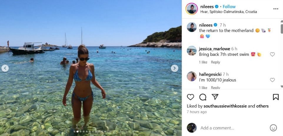Stephanie Niles poses in swimsuit (Credits: @nileees IG)